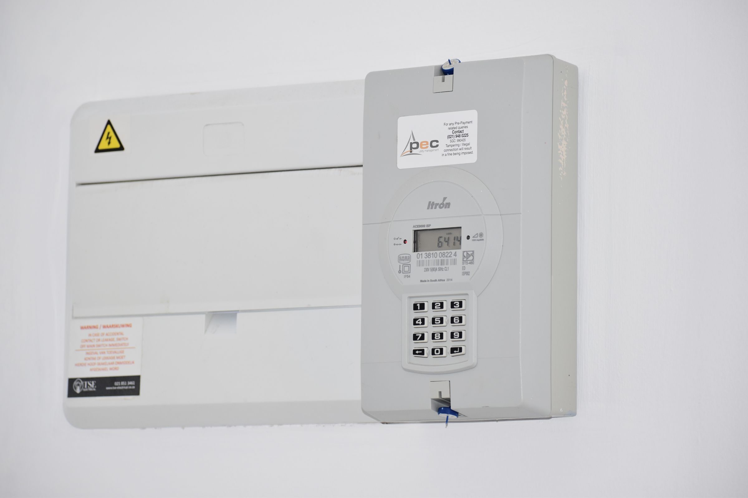 Compteur électrique et installation solaire raccordée au réseau